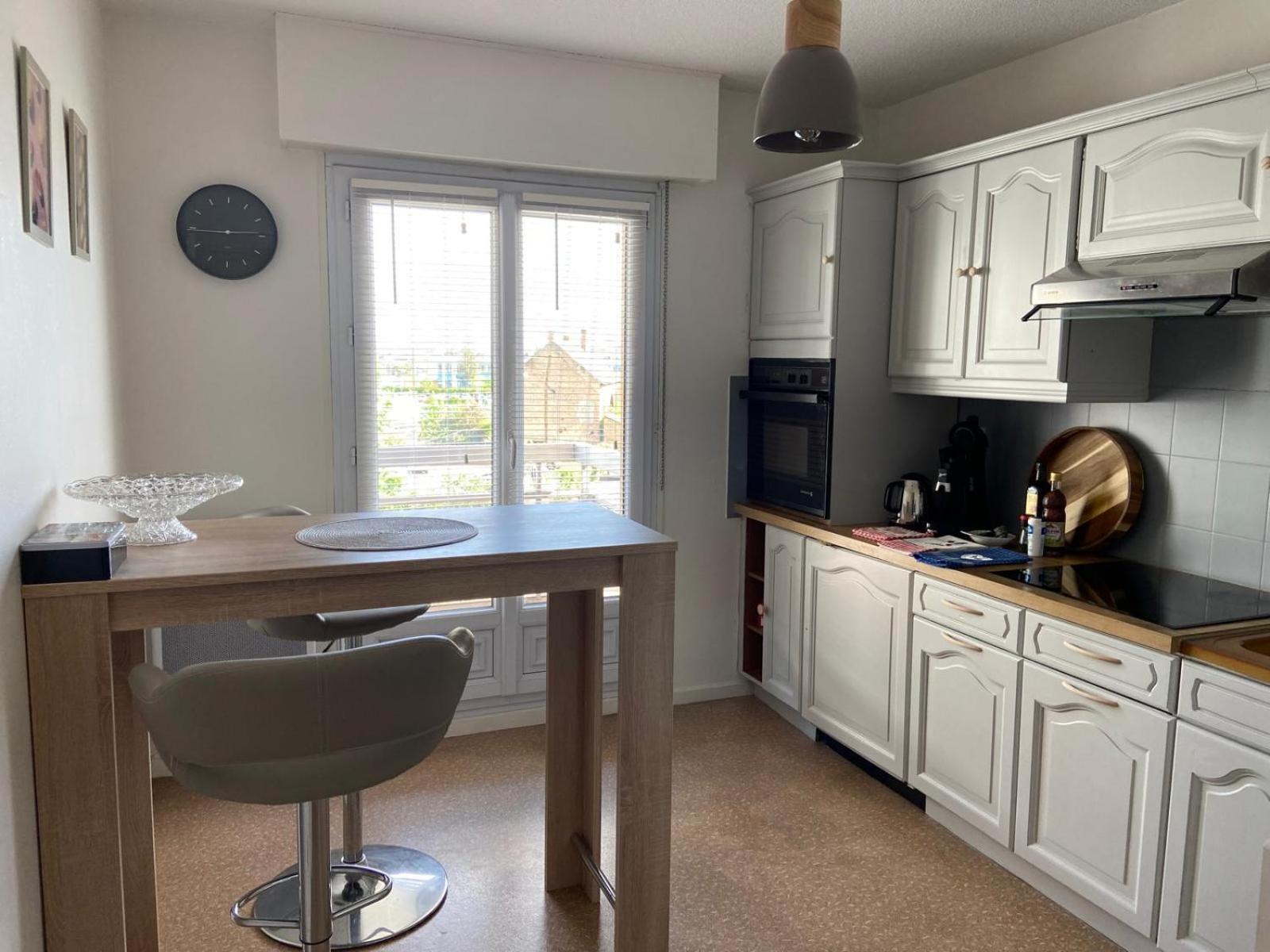 Joli Appartement Proche Gare 몰세임 외부 사진